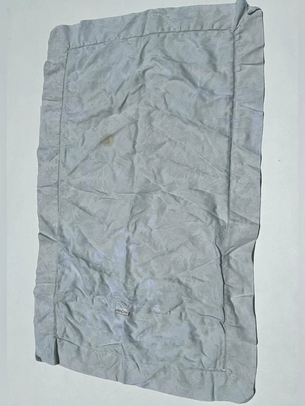 2 Sferra Egyptian Cotton Jacquard Linea Casa Light Green Gray King Shams, stains